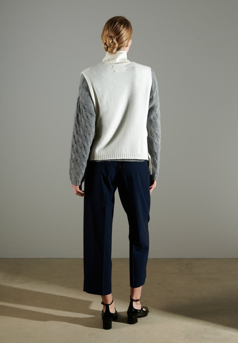 Gilet col montant sans manches femme en cachemire 4 fils blanc écru - NAMI 15